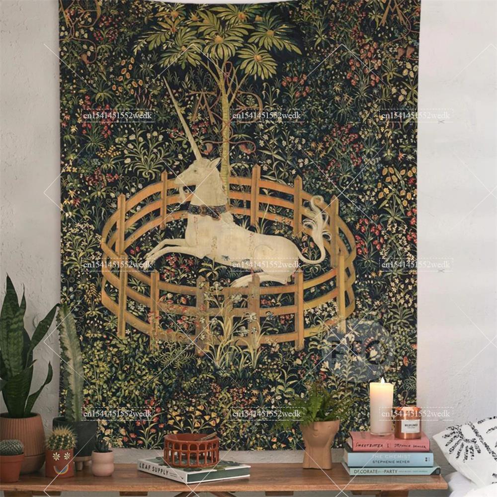 Home Office Yoga Room - Esaret içinde Unicorn duvar halısı kapak